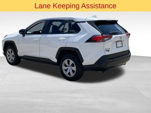 Used 2024 Toyota RAV4 LE AWD/4WD image 6