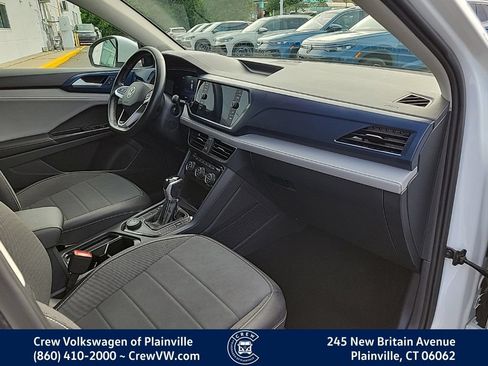 Certified 2024 Volkswagen Taos SE AWD/4WD image 42