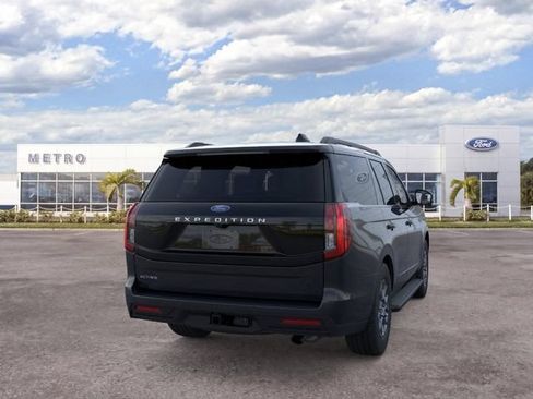 New 2026 Ford Expedition Active RWD image 23