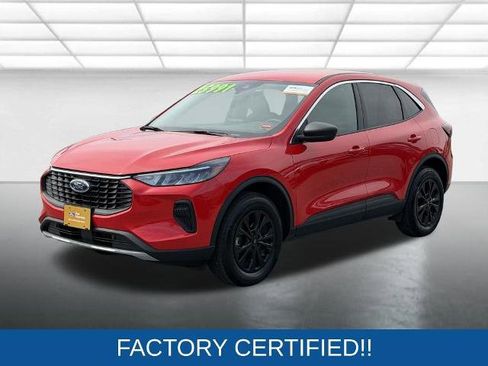 Certified 2024 Ford Escape Active AWD/4WD image 4