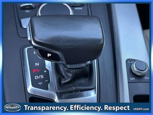 Used 2017 Audi A4 2.0T Premium Plus w/ Premium Plus Package image 30