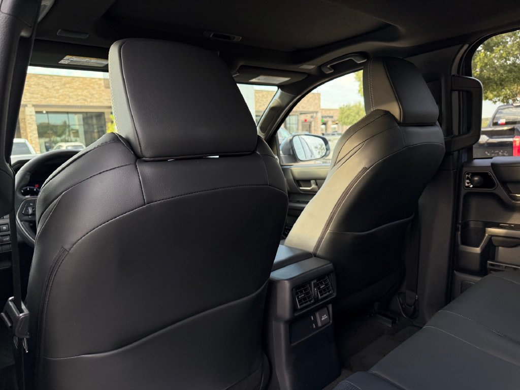 Used 2026 Toyota 4Runner Limited AWD/4WD image 19