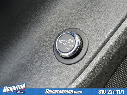 Used 2020 Chevrolet Blazer LT AWD/4WD image 16