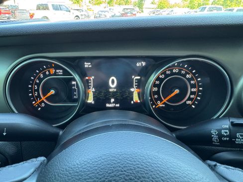 Used 2018 Jeep Wrangler Sport AWD/4WD image 16