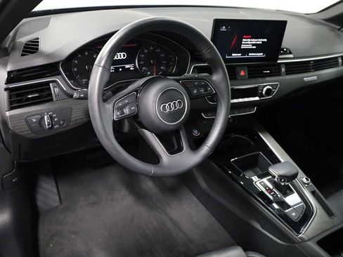 Used 2023 Audi A4 2.0T Premium w/ Convenience Package image 4