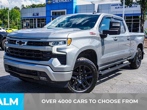 Used 2024 Chevrolet Silverado 1500 RST AWD/4WD image 3