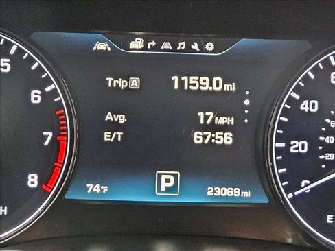Used 2015 Hyundai Genesis 5.0 w/ Option Group 05 RWD image 10