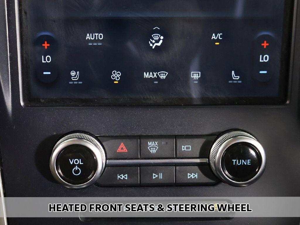 Used 2024 Ford Edge SEL w/ Convenience Package AWD/4WD image 6