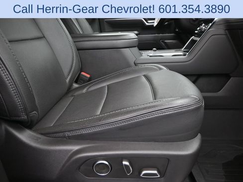 Used 2024 GMC Sierra 2500 Denali w/ Denali Reserve Package AWD/4WD image 27