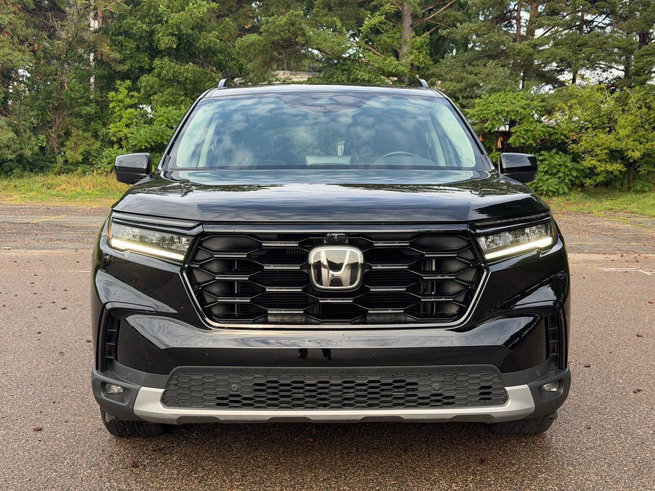 Used 2025 Honda Pilot Elite image 8