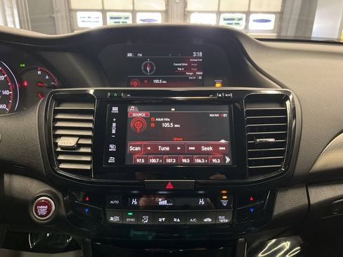 Used 2016 Honda Accord EX-L image 23