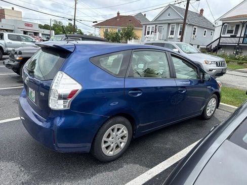 Used 2012 Toyota Prius V Three FWD image 5