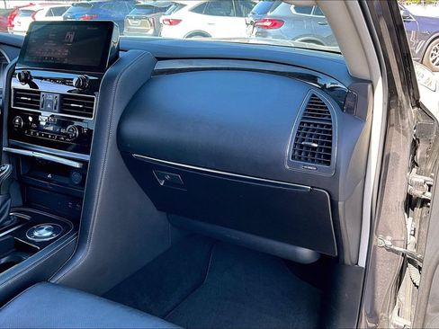 Certified 2024 INFINITI QX80 Luxe RWD image 22