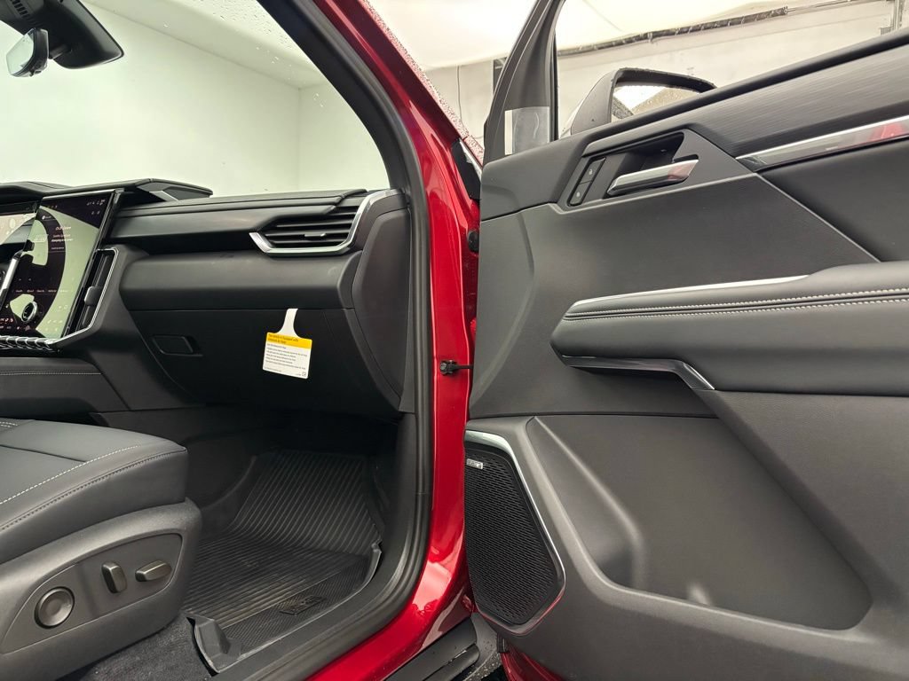 New 2026 GMC Acadia Elevation w/ Elevation Premium Package AWD/4WD image 36