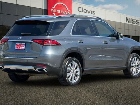 Used 2022 Mercedes-Benz GLE 350 w/ Premium Package image 3