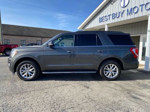 Used 2020 Ford Expedition XLT w/ Equipment Group 202A AWD/4WD image 4