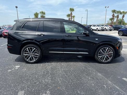 New 2025 Cadillac XT6 Sport w/ Technology Package image 38
