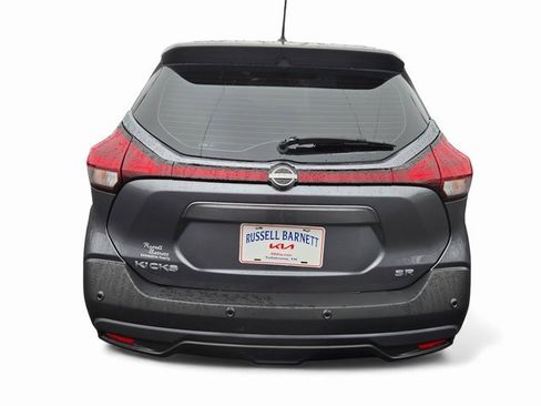 Used 2020 Nissan Kicks SR image 18