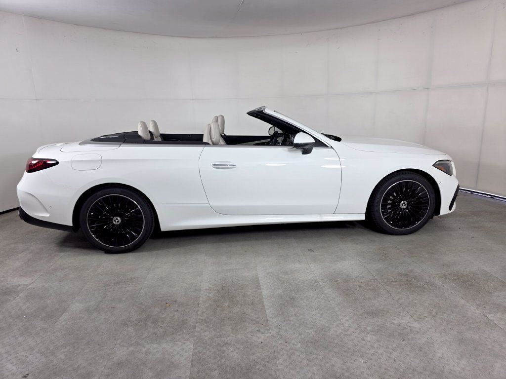 New 2027 Mercedes-Benz CLE 300 4MATIC Cabriolet image 3