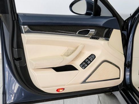 Used 2010 Porsche Panamera Turbo AWD/4WD image 45