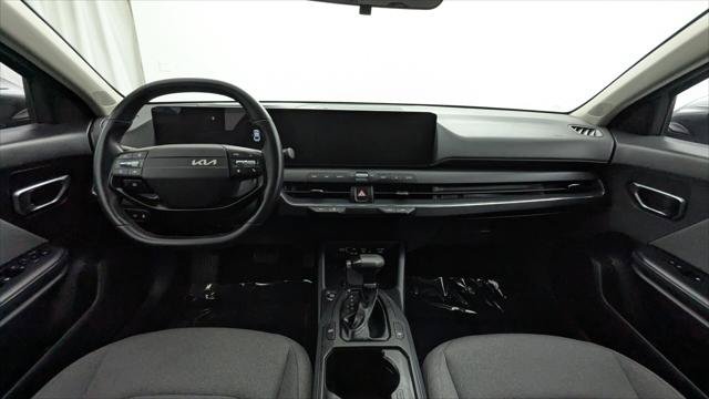 Used 2025 Kia K4 EX FWD image 24