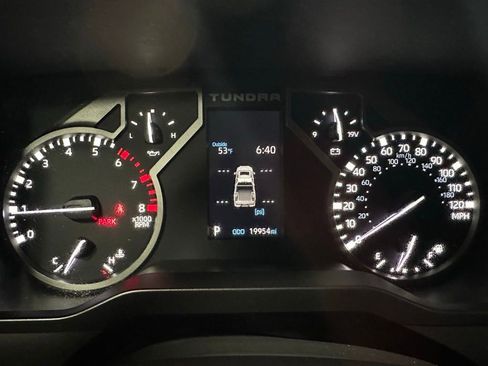 Used 2025 Toyota Tundra SR5 w/ SR5 Convenience Package image 23