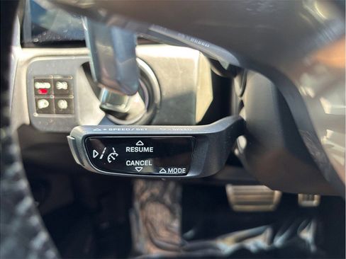 Used 2021 Porsche Cayenne GTS w/ Premium Package image 41