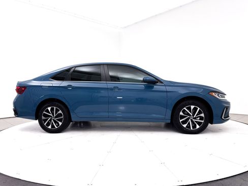 Used 2025 Volkswagen Jetta S FWD image 36