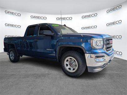 Used 2016 GMC Sierra 1500 4x4 Double Cab w/ Sierra Convenience Package