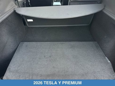 Used 2026 Tesla Model Y 2WD image 17