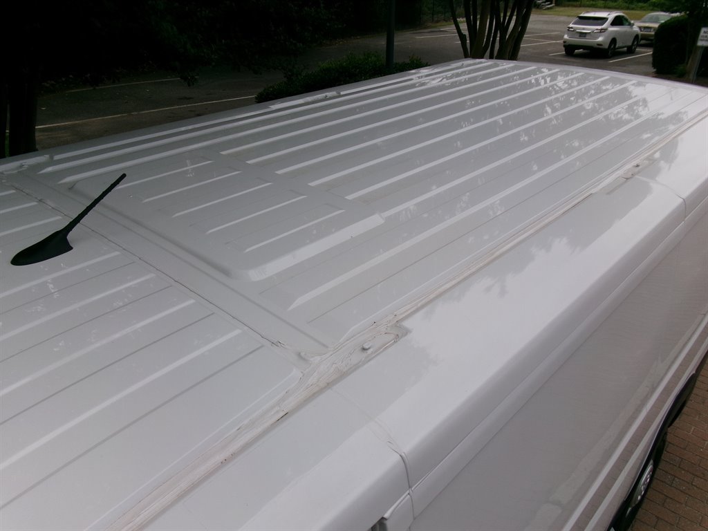 Used 2025 RAM ProMaster 2500 w/ U-Haul Equipment Group FWD image 10