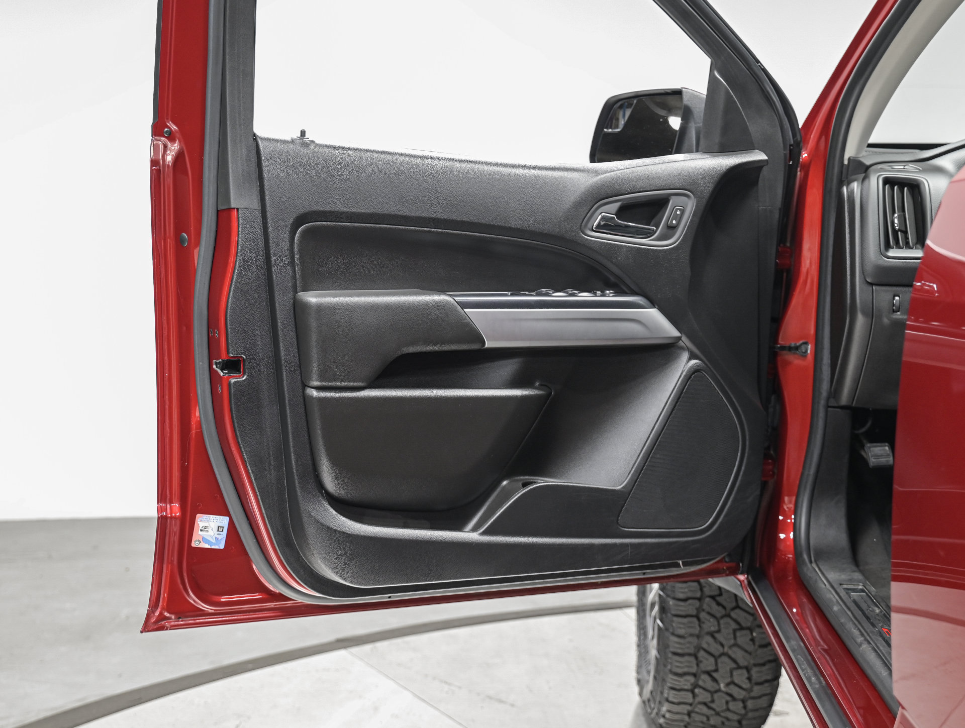 Used 2021 Chevrolet Colorado ZR2 AWD/4WD image 12