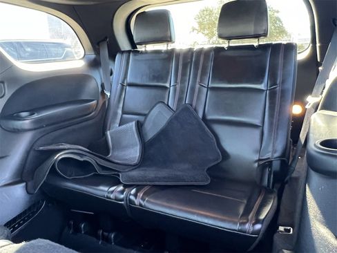 Used 2023 Dodge Durango GT image 12