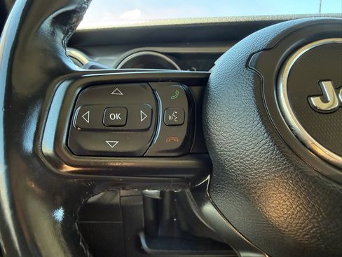 Used 2019 Jeep Wrangler Unlimited Sport S AWD/4WD image 28