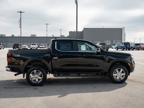 New 2025 Ford Ranger Lariat w/ FX4 Off-Road Package AWD/4WD image 9