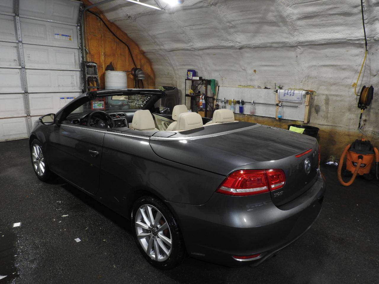 Used 2015 Volkswagen Eos Komfort FWD image 4