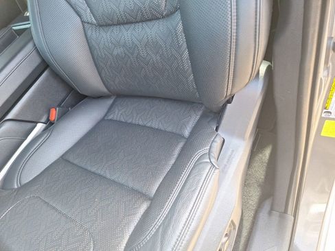 Used 2022 Toyota Tundra Limited image 33