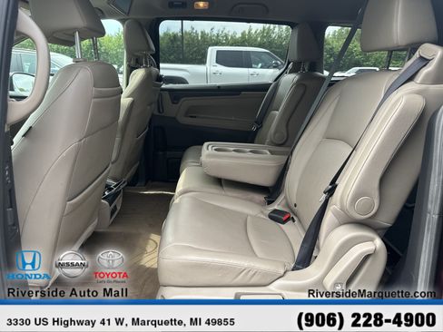 Used 2018 Honda Odyssey EX-L image 27