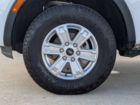 Used 2025 Ford Ranger XL w/ Trailer Tow Package image 12