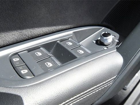 Used 2024 Audi SQ5 Premium Plus image 14