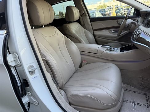Used 2015 Mercedes-Benz S 550 Sedan image 21