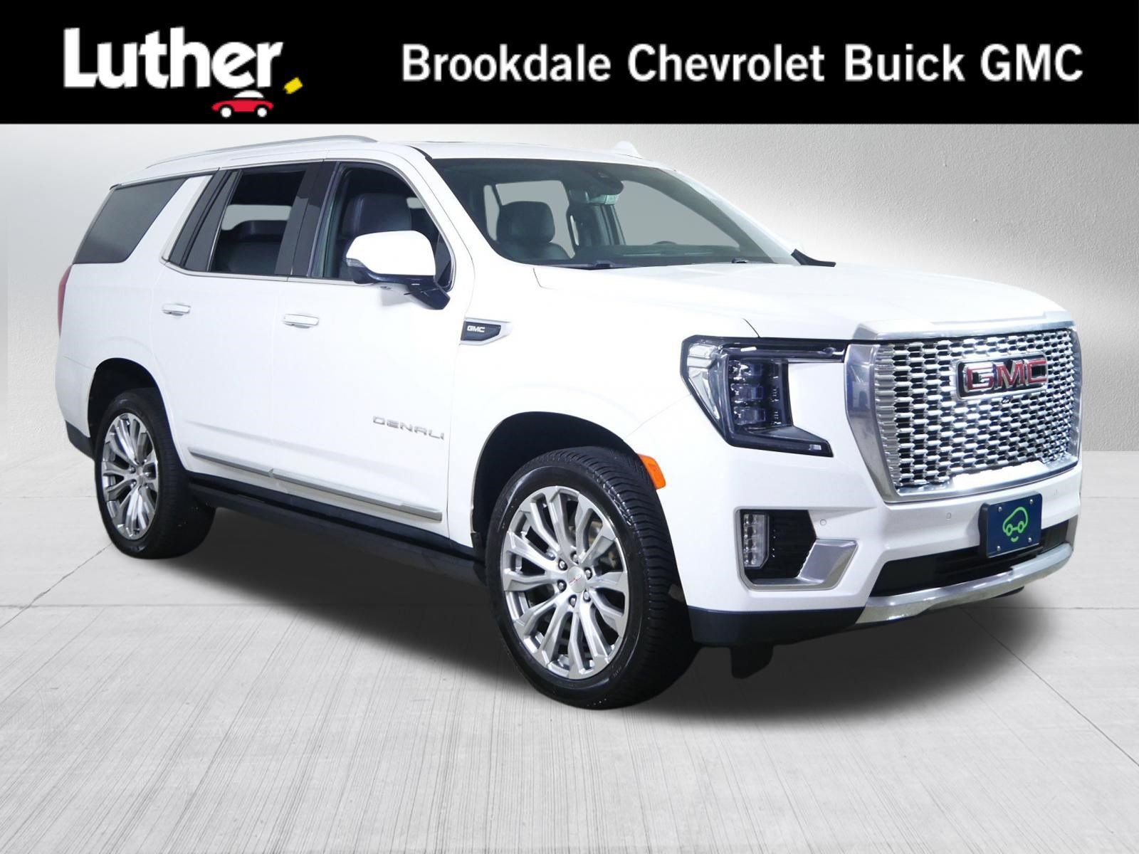 Certified 2022 GMC Yukon Denali w/ Denali Premium Package AWD/4WD image 1