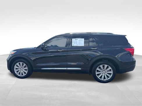 Used 2021 Ford Explorer Limited w/ Equipment Group 301A AWD/4WD image 2