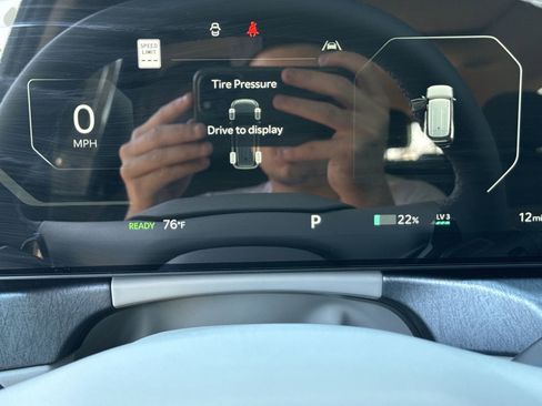 New 2026 Kia EV9 Wind image 32