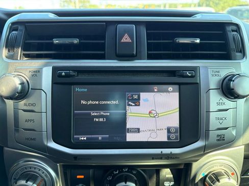Used 2016 Toyota 4Runner SR5 Premium AWD/4WD image 30