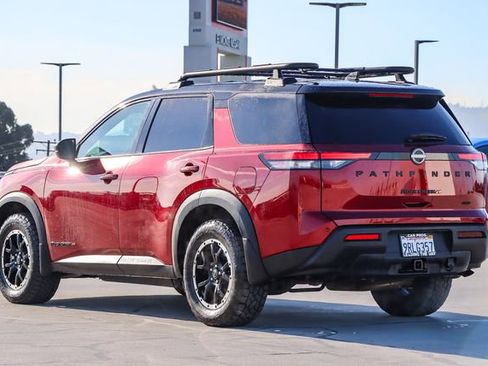 Used 2024 Nissan Pathfinder Rock Creek image 6