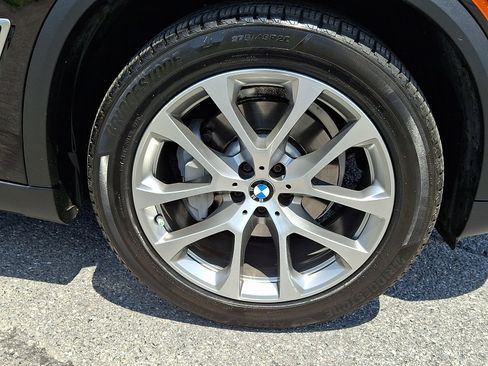 Used 2021 BMW X5 xDrive40i w/ Premium Package AWD/4WD image 8