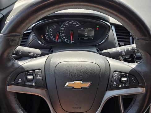 Used 2017 Chevrolet Trax LT w/ LT Convenience Package AWD/4WD image 20