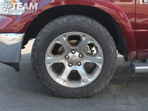 Used 2016 RAM 1500 Laramie image 32