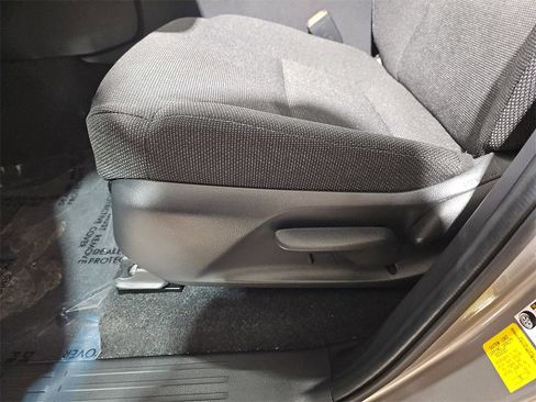 Used 2025 Toyota Land Cruiser 1958 image 33